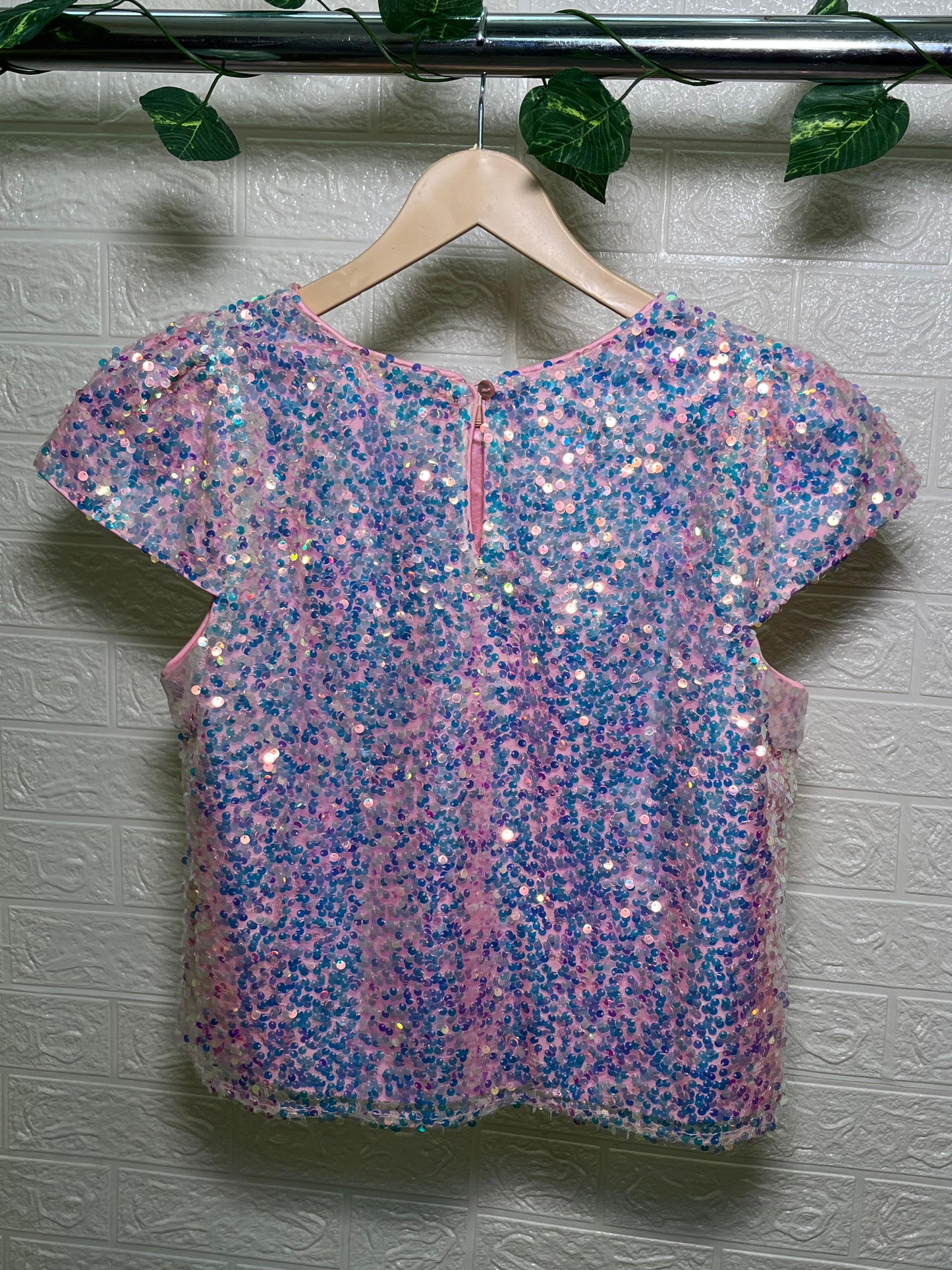 01. Cute Pink Sequin Top