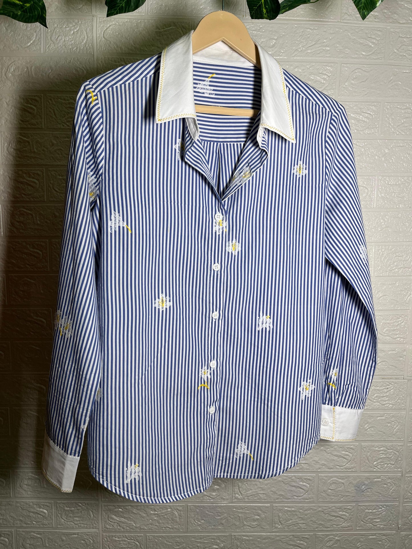 Daisy Stripe Delight Shirt