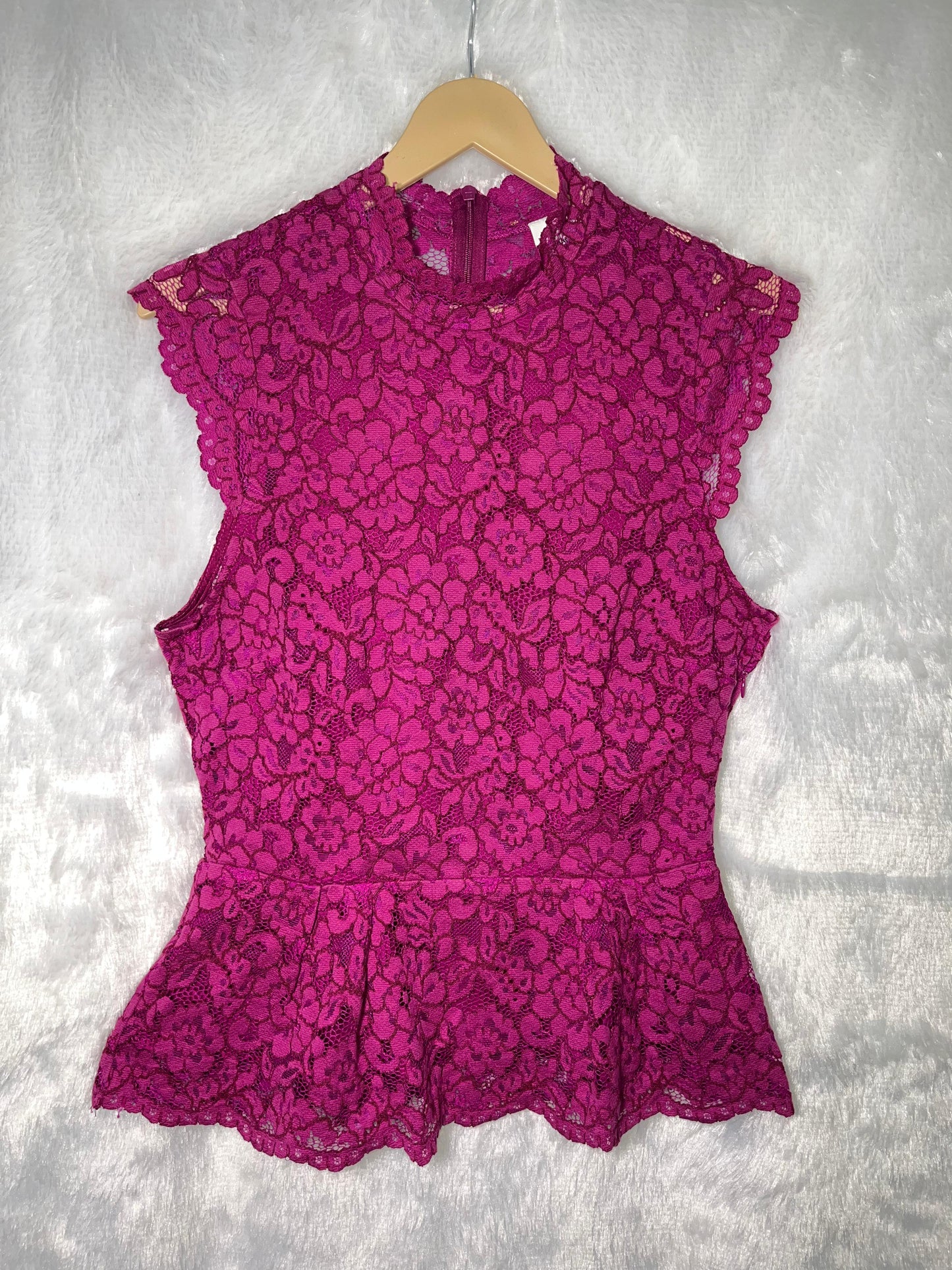H&M Lace detailed Cute Top