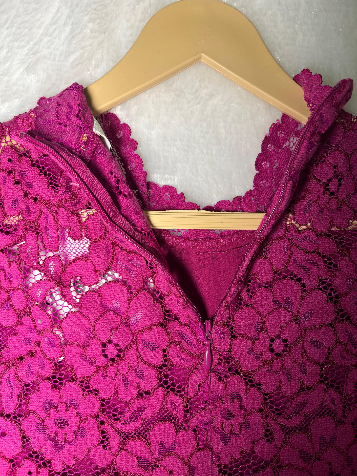 H&M Lace detailed Cute Top