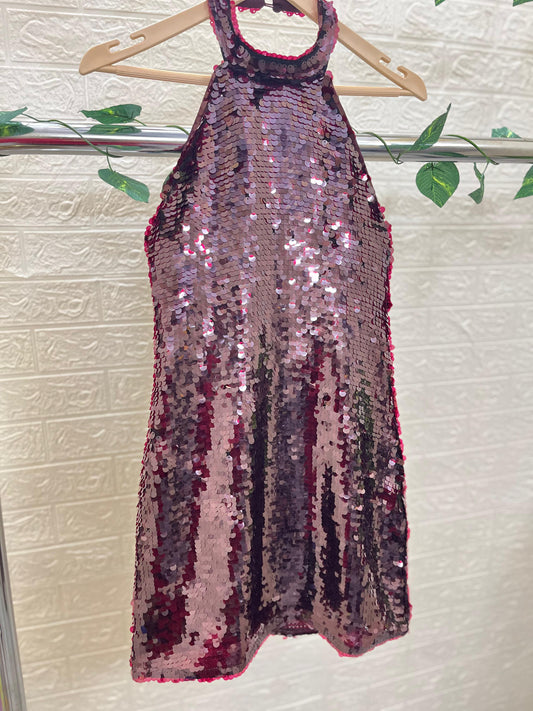 03. Beautiful Short Sequin Dress