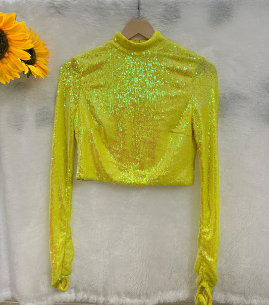 06. Beautiful Neon Yellow Crop-Top